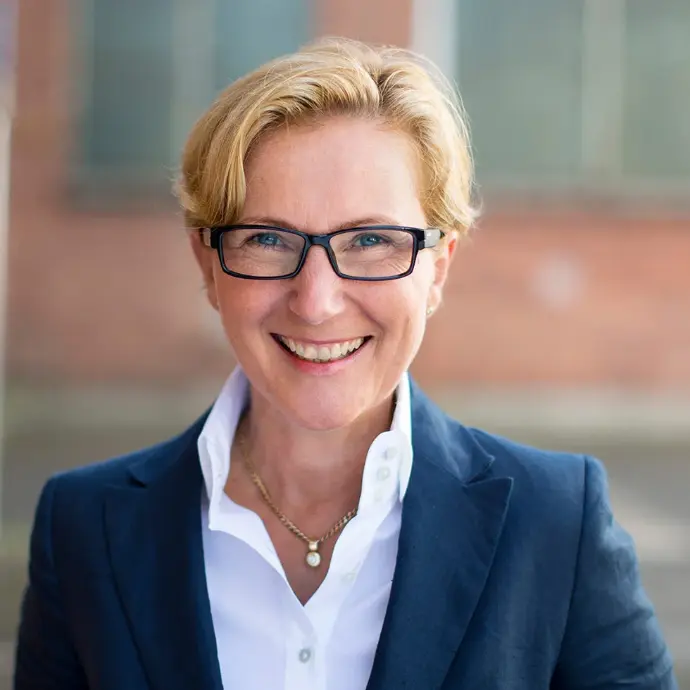 Referentin bfp AKADEMIE: Dr. Katja Löhr-Müller